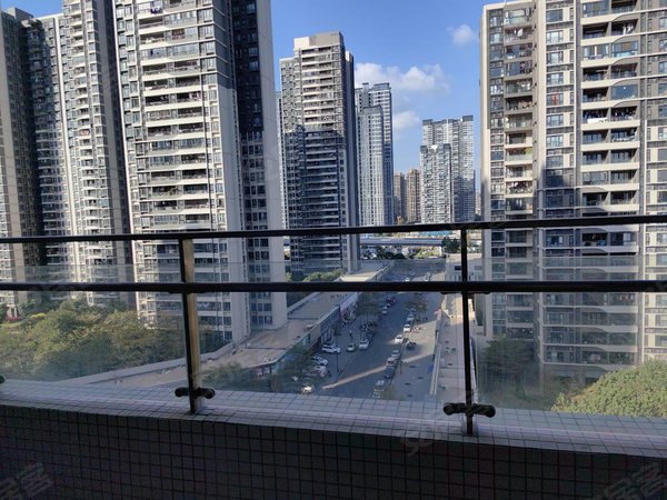 广州南沙金洲越秀滨海御城御城二期 3房 视野开阔 地铁口 万达商圈