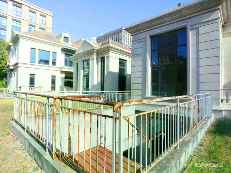 海信君汇5室3厅600平