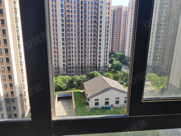 苏州吴中郭巷尹东八村(二区)近吴淞江科技产业园,生物医药,天云广场.