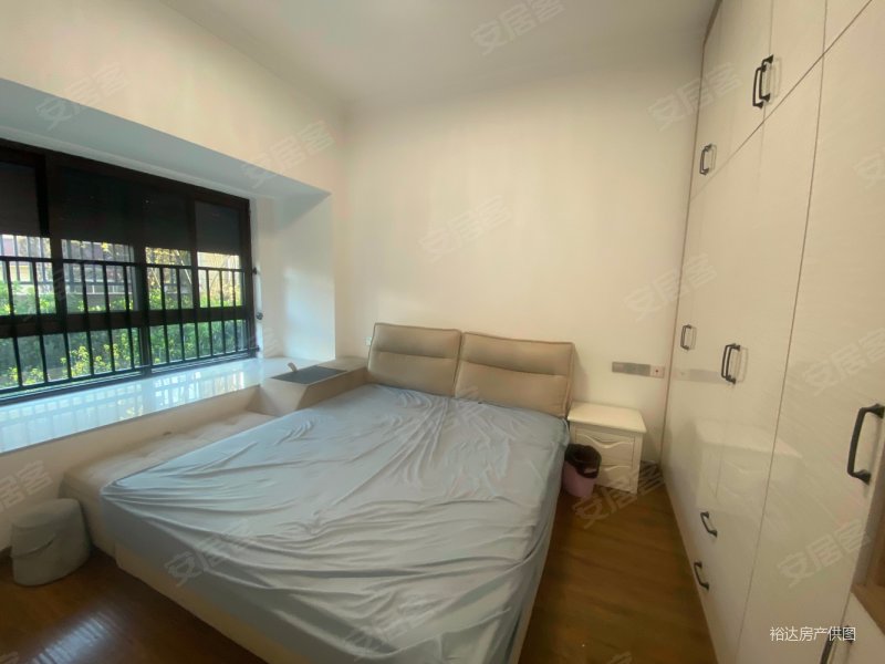 苏州房产网>苏州二手房>常熟二手房>沙家浜二手房>翠湖雅居(常熟)>800