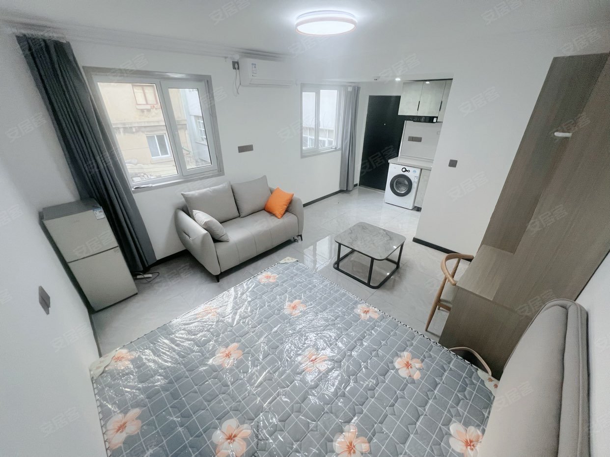 閏号线营口道 大悦城 金街 天河城五大道押一付一可月付