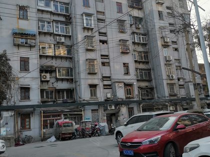 江苏铝厂复兴公寓