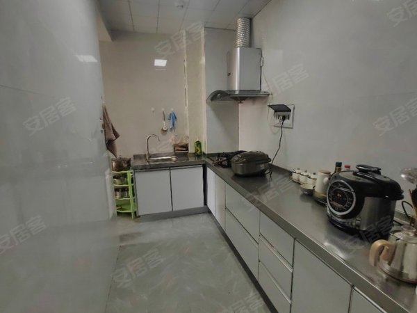 曲靖麒麟南市区华厦印象华厦印象 品质小区 精装修三室带家具家电出租房源真实图片