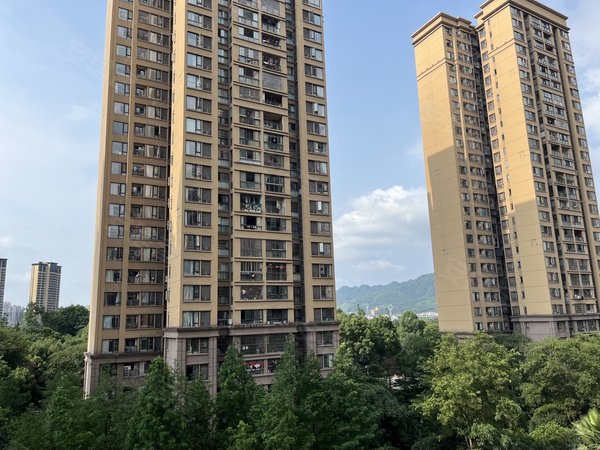 重庆璧山璧山高新区鸥鹏凤凰城(一期二组团)湿地公园旁,凤凰城两房,大
