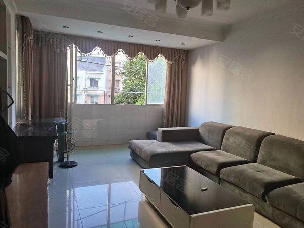 杭州桐庐桐庐城区金龙花园金龙花园,农贸市场对门,3房2厅2卫 近中心