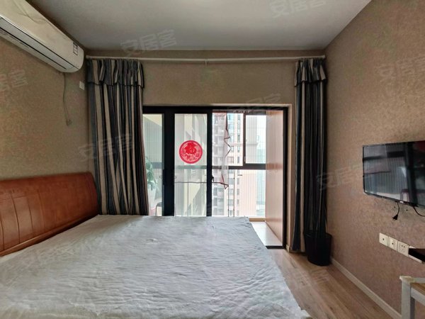 重庆江北观音桥光华观府国际观音桥步行街 煌华晶萃城观府国际精装一