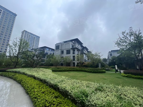 杭州余杭勾庄运河云庄(北区)拱墅万达运河云庄精装三房四号线储运路站