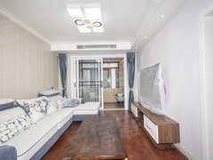 合肥新站陶冲湖自住装修 文一陶冲湖城市广场 4室2厅1卫  电梯房 精装修出租房源真实图片