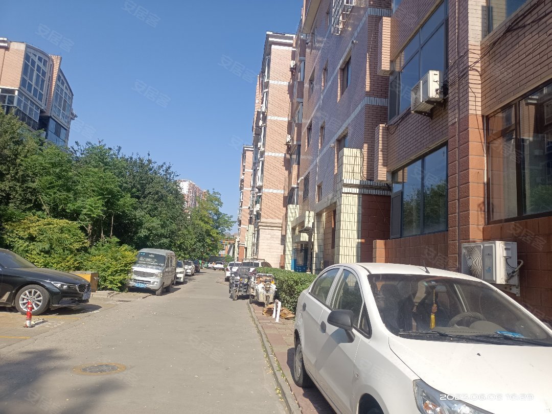 保定房产网>保定二手房>莲池二手房>美术中学二手房>秀兰城市花园>