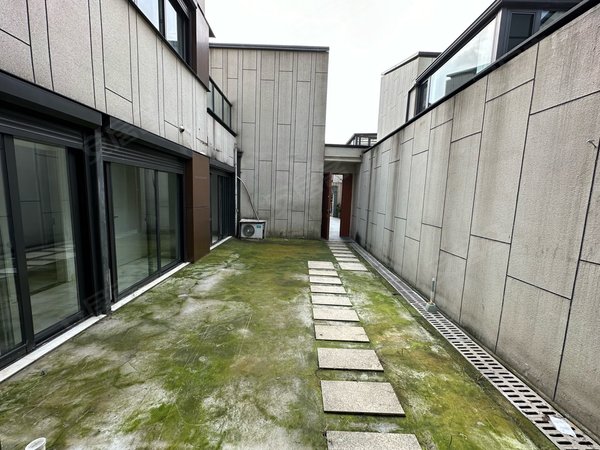 无锡锡山东亭华润江南府(别墅)云林地铁口 华润江南府别墅  带前后