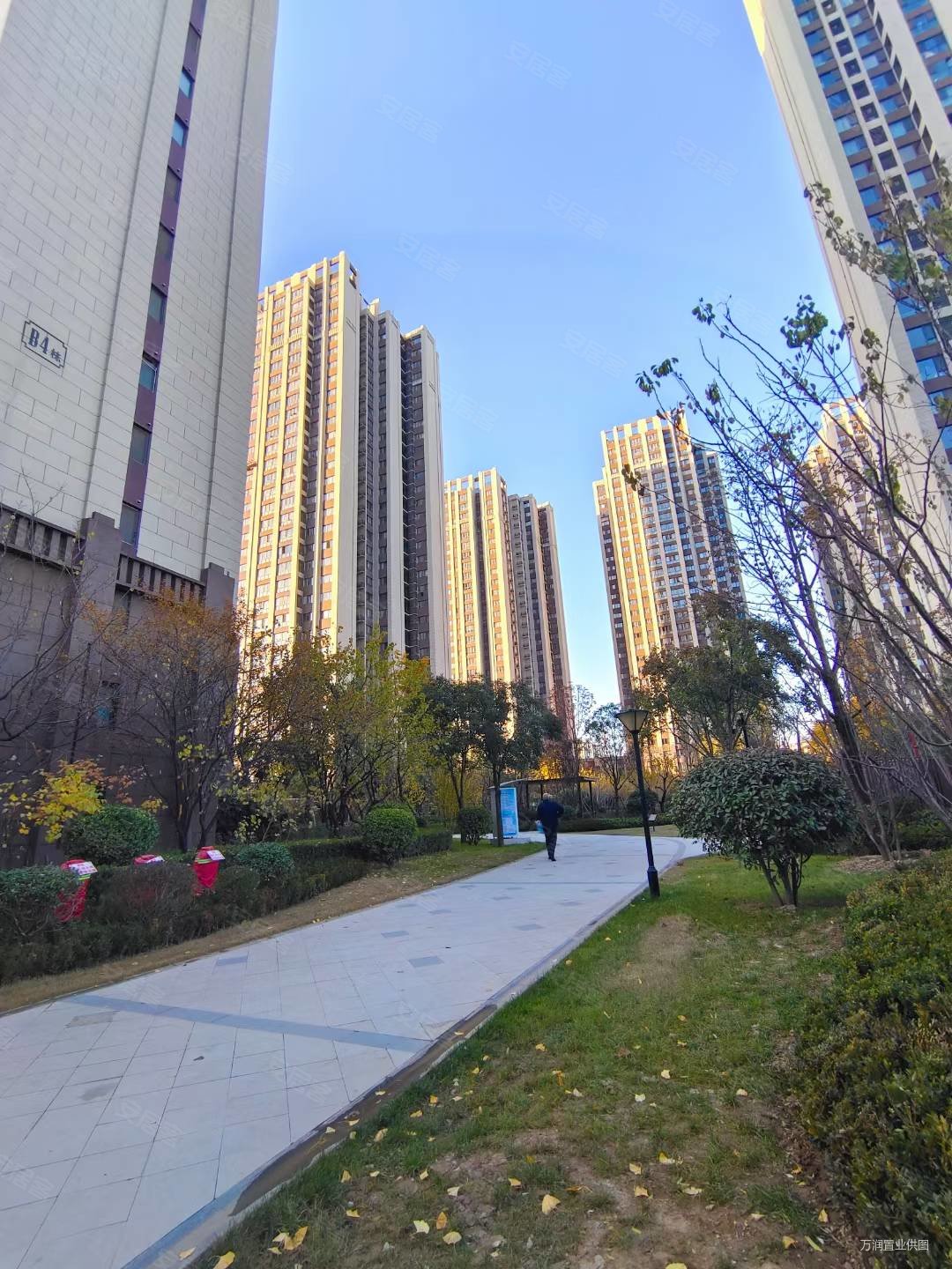 西安房产网>西安二手房>雁塔二手房>明德门二手房>中环国际城南区>