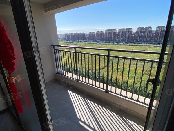 盘锦兴隆台步行街万科城如园万科城峯汇 管取暖 两室精装出租房源真实