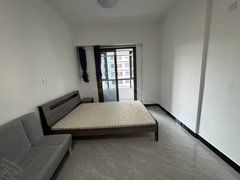 临沧临翔凤翔佤山风城公寓900一个月带家具家电，带家具家电拎包入住。出租房源真实图片