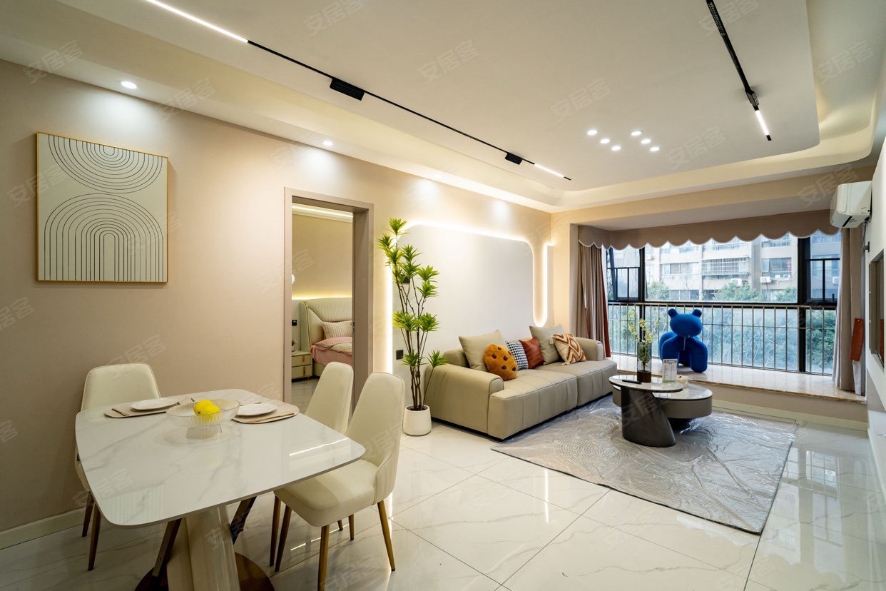 实图实价！天上不会！湘雅附一省妇幼两室两厅两卫拎包入住