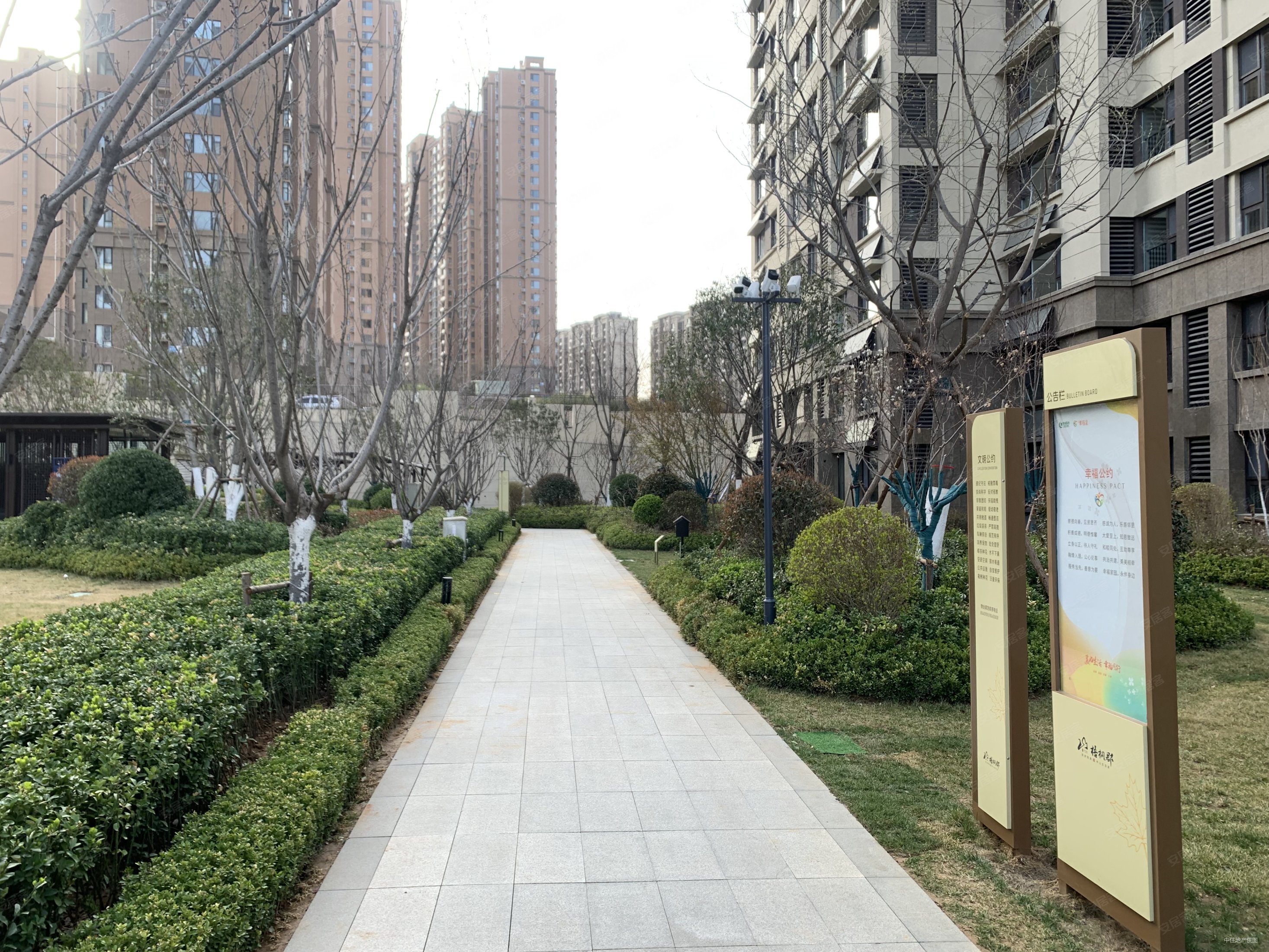 济南房产网>济南二手房>高新二手房>汉峪二手房>济高梧桐郡>