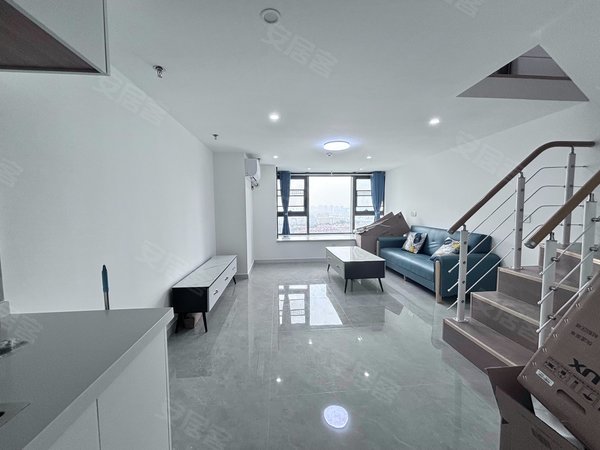 经十路儿童医院舜和国际酒店西临精装复式公寓南向可做饭