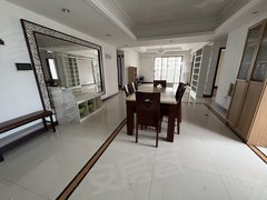 厦门湖里湖边水库片区湖边水库软件园旁地铁口万科湖心岛旁大四房出租房源真实图片