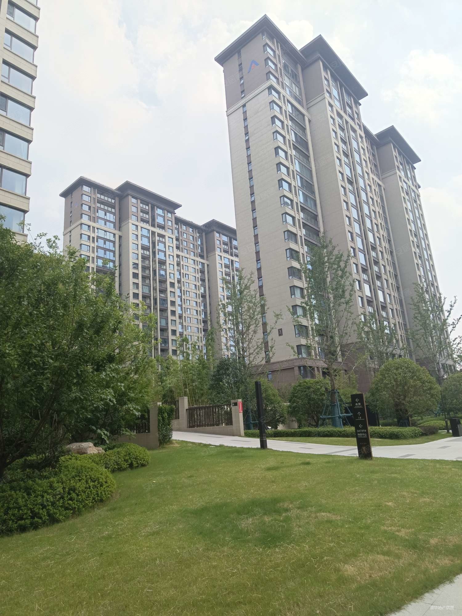 建业尊府2室2厅1卫88㎡南89万