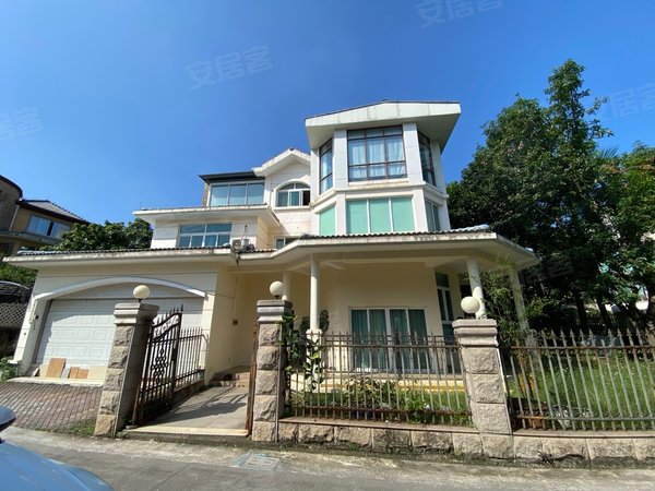 南宁青秀凤岭北新天地别墅大独栋!会所接待ktv 大包厢!民族大道边!