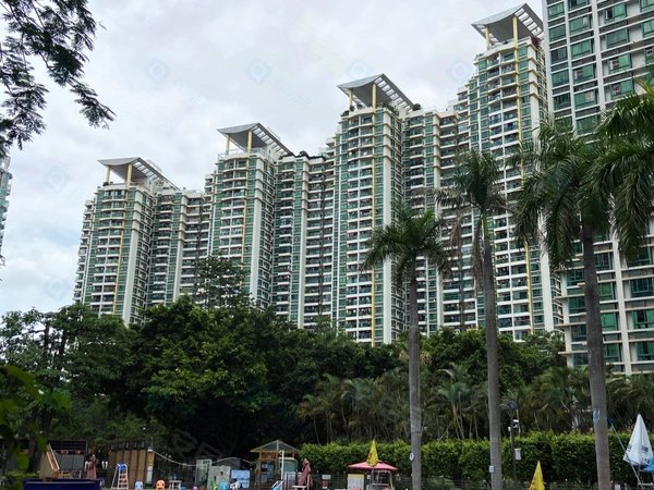 深圳福田皇岗皇御苑(二期)福田大社区 皇御苑二期 精装三房 全齐出租