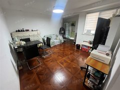 上海杨浦五角场居家陪读6月20到期可以提前看房，我有视频。出租房源真实图片