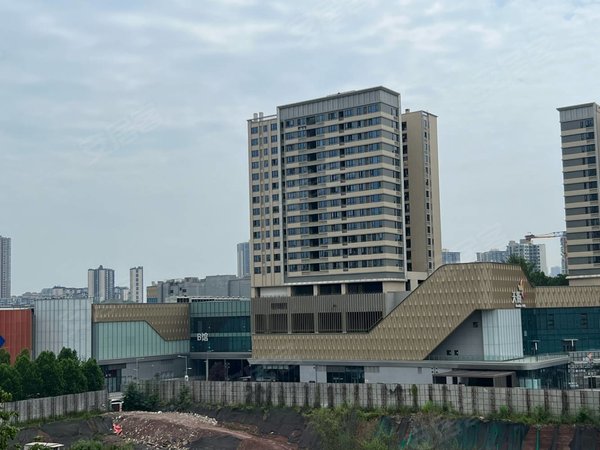 重庆渝北礼嘉御璟湖山雲极龙湖天街旁全新住家装修大三房出租  价格