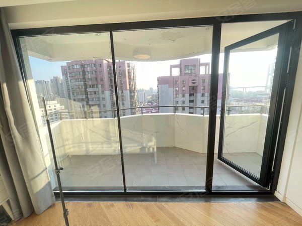 上海浦东塘桥仁恒广场270度江景房带车位品质小区 适合各类精英人群