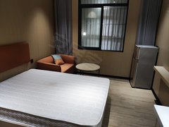深圳龙岗坂田(整租)急租，坂田小区一房押一付一，家私齐全民用水电拎包入住出租房源真实图片