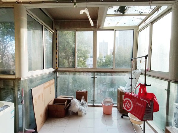 【多图】东方汇景苑,塘桥租房,6号线儿童医院站,采光好,近陆家嘴金融