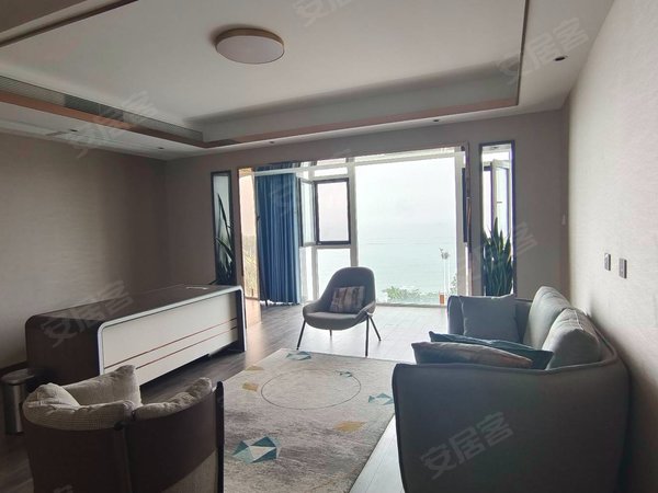 青岛市南辛家庄海怡尊邸(别墅)燕儿岛公园 联排别墅上下四层全海景