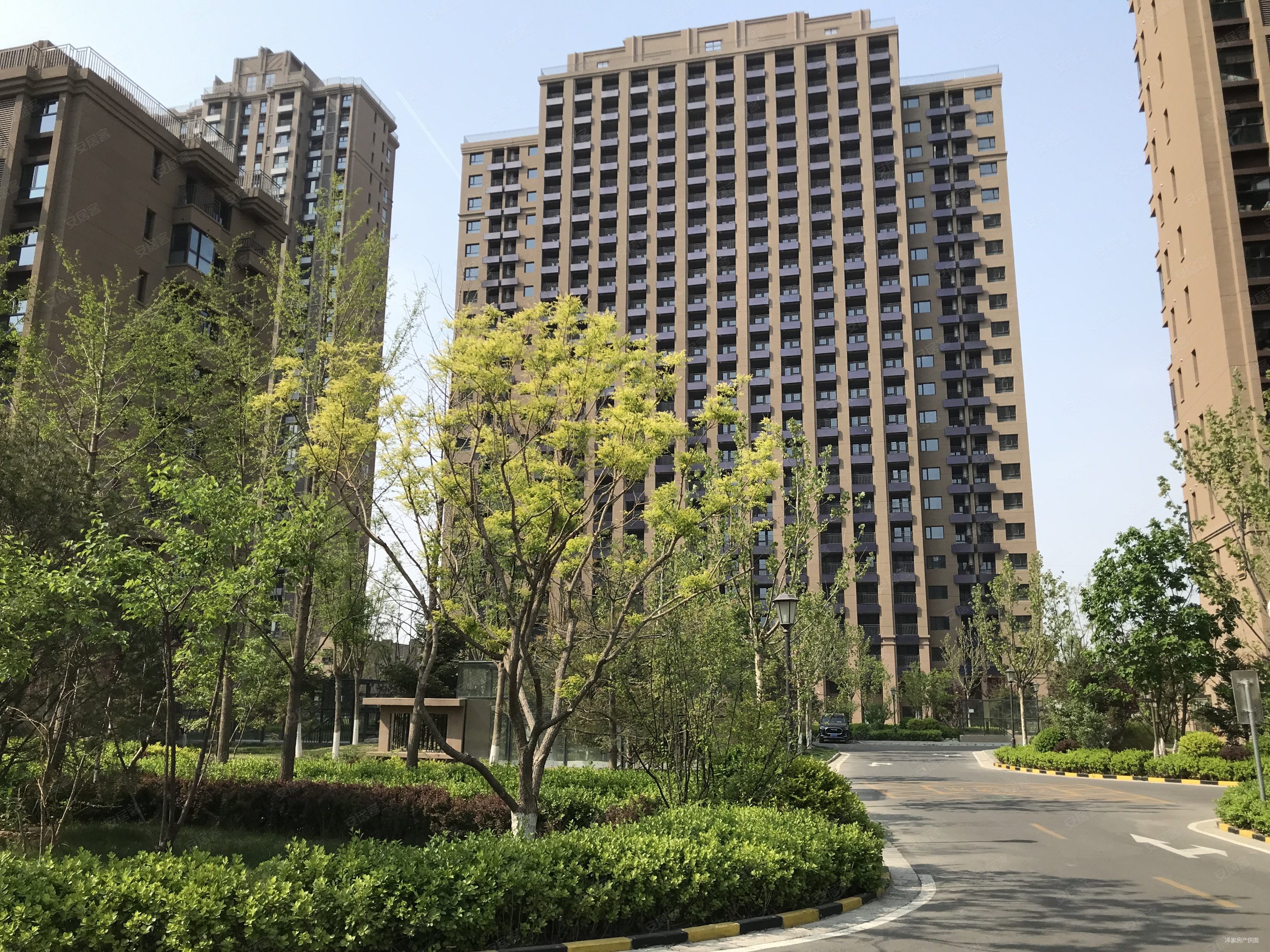 路劲阳光城商住楼