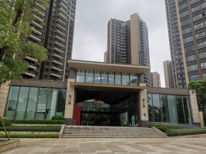 不足,龙光玖龙湾怎么样,龙光玖龙湾周边房产中介经纪人评价-佛山安居