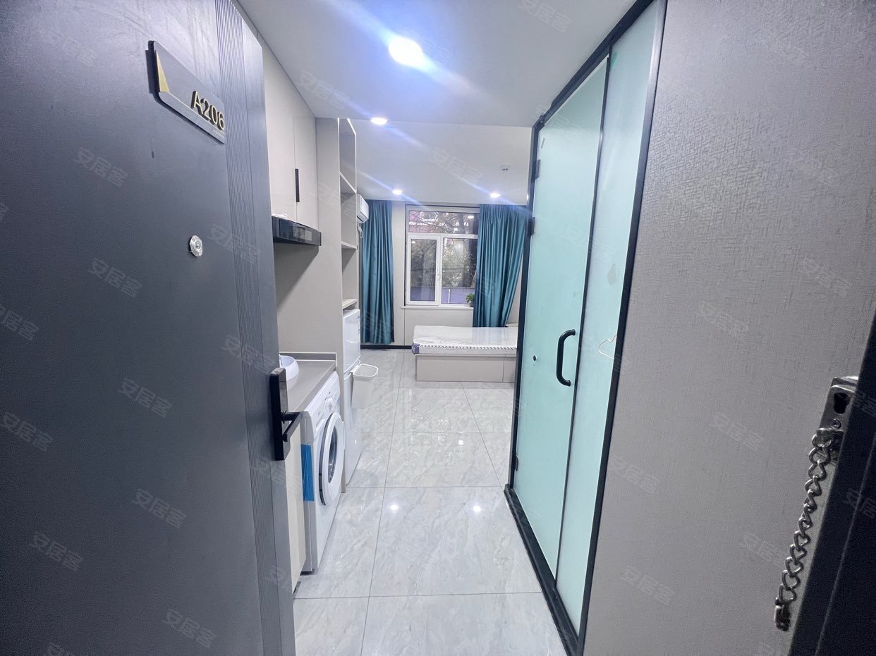 地铁餼，龥号线长虹公园站精品公寓 可短租  拎包入住