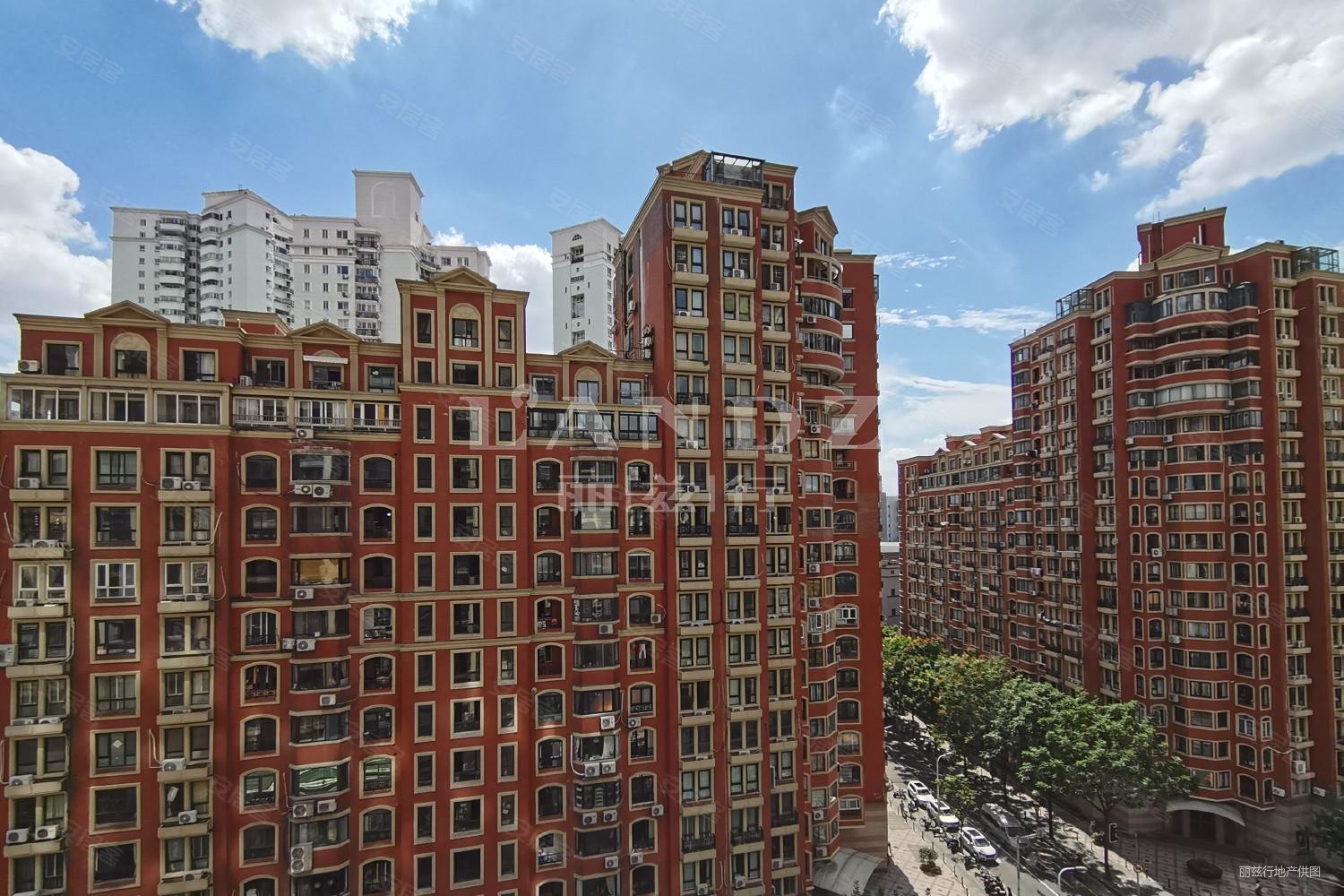 嘉御庭(一期)2室2厅2卫138.5㎡南2990万