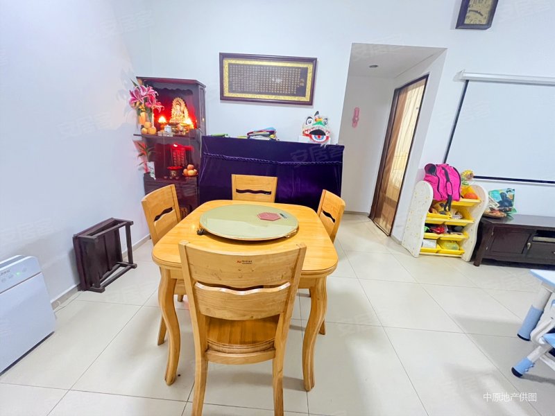 四季花园 赠送7平 阳台 南北通透 商圈成熟 临地铁 精装修