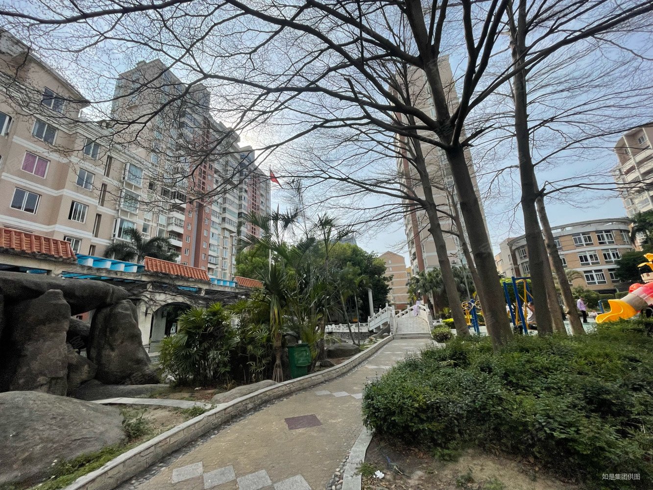 金帝花园加装电梯大三房出国急售证满可谈有钥匙随时看房