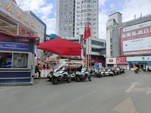 昆明五华小西门佳华苑住宅无中介月付佳华苑近潘家湾地铁站小西门大观