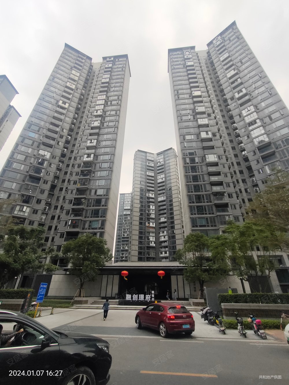 融创万达,首付80 w, 方滑雪场对面,花都cbd广州,广州融创文旅城二手房