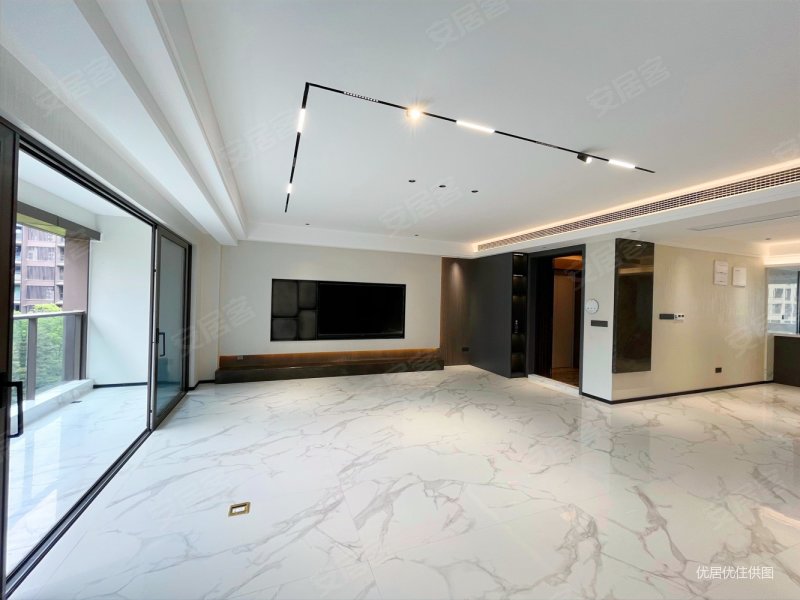 龙湖舜山府二期大平层