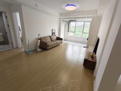 威海高区后峰西好房,威高云山郡,电梯好房三室精装未住家具家电可配齐拎包入住出租房源真实图片