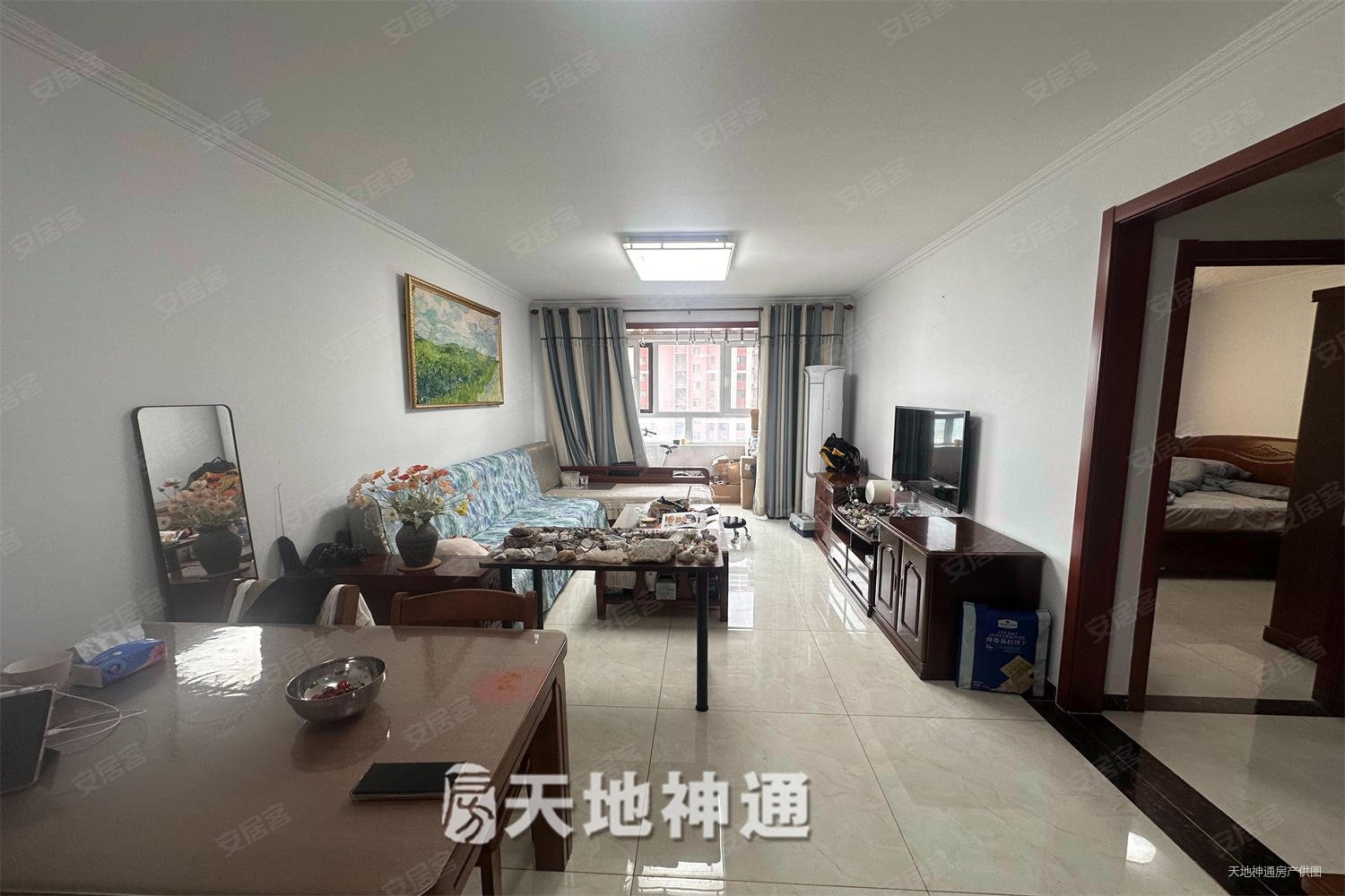 安乐馨居(东区)1室2厅1卫70.51㎡南95万