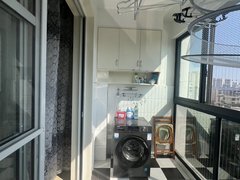 吉首吉首吉首城区乾州世纪广场附近湘泉纯水岸精装两室两厅出租，家电齐全！出租房源真实图片