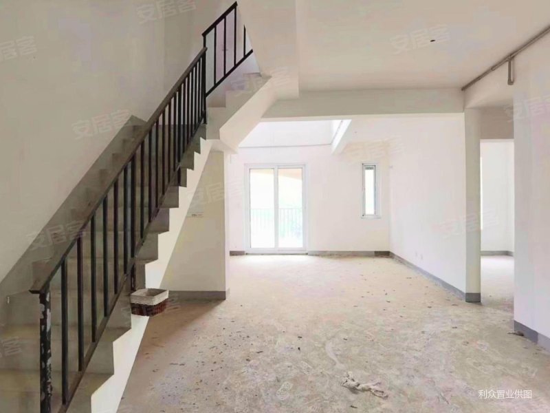 银城一方山别墅