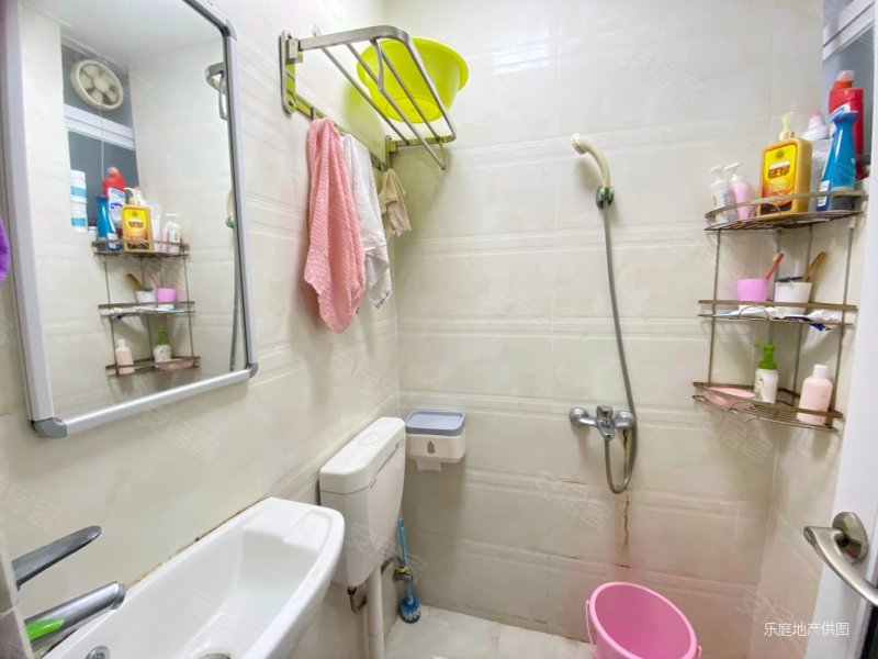 广州房产网>广州二手房>天河二手房>龙洞二手房>林场宿舍>800_600