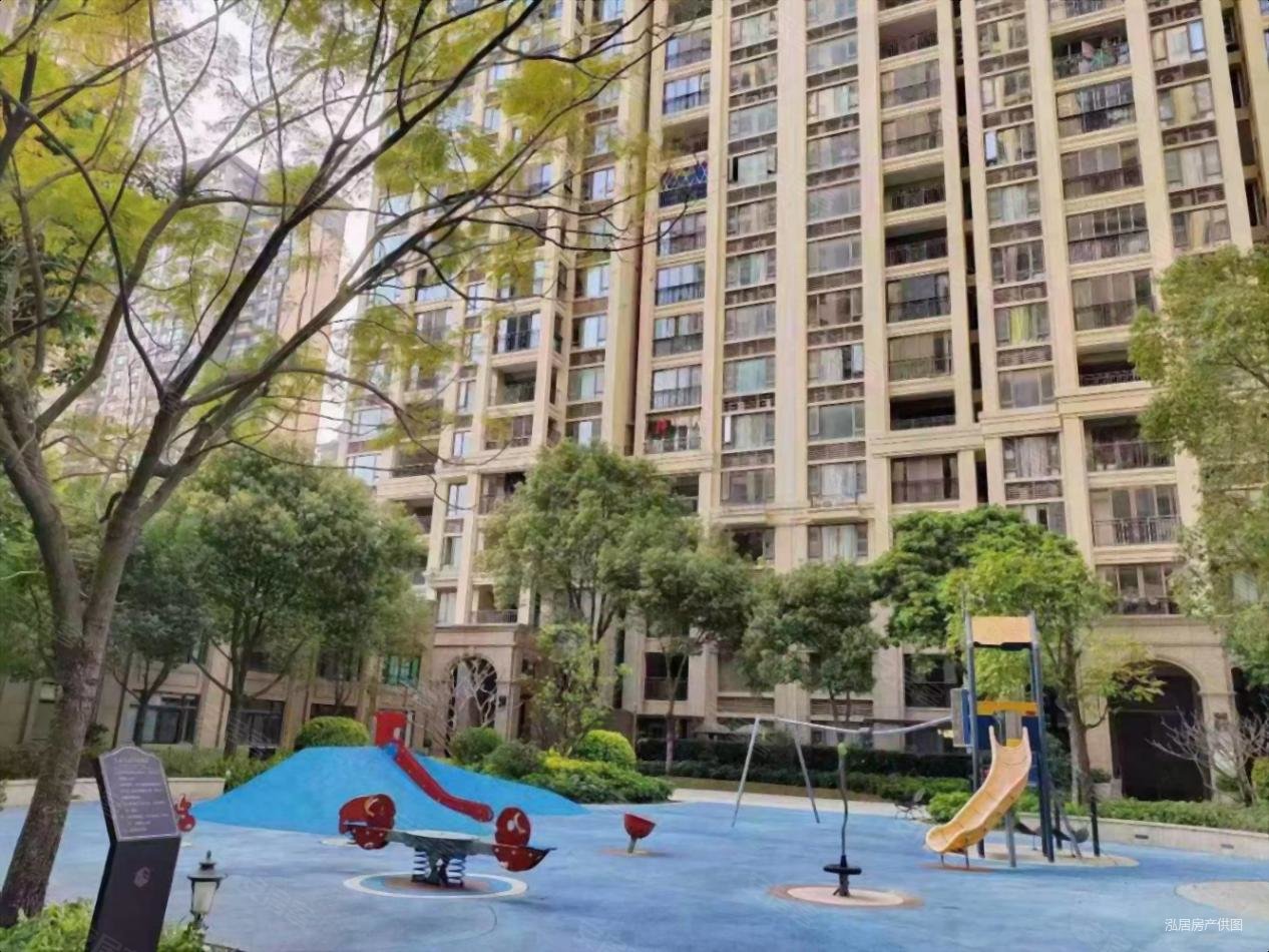 龙光御海阳光3室2厅2卫106㎡南北176万