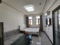 庆阳西峰西峰城区南区!六中!凤凰大境附近!家具家电齐全!小两室!独立厨卫!出租房源真实图片