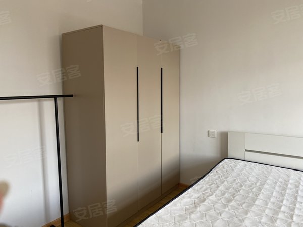 马鞍山当涂阳光城恒生阳光城阳光城精装单间出租 可押一付一 包物业宽带 诚意出租 有钥匙出租房源真实图片