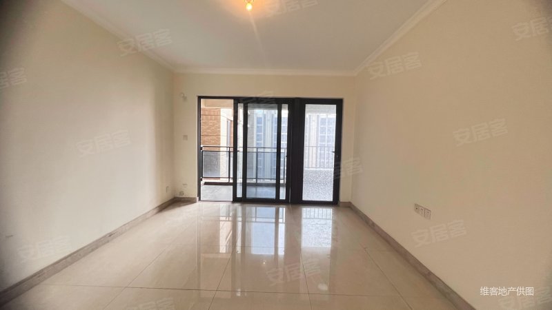 时代倾城(一期)3室2厅2卫116.97㎡南北85.8万