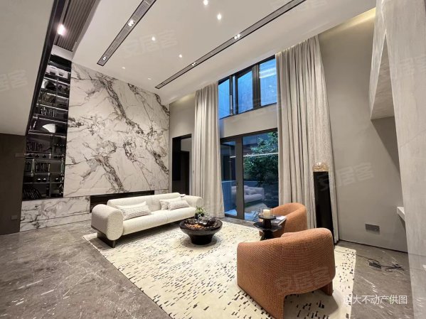 带院子地下室,吾悦朴墅(别墅)二手房,390万,5室3厅,4卫,208平米-扬州