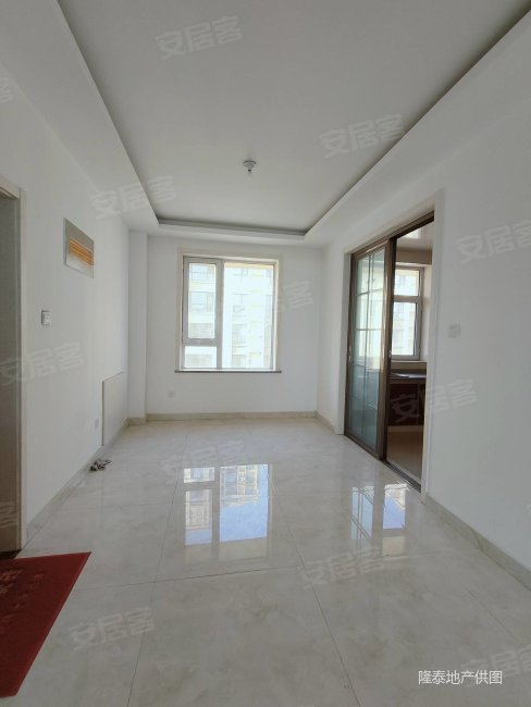 西城华府南北通透新装短住